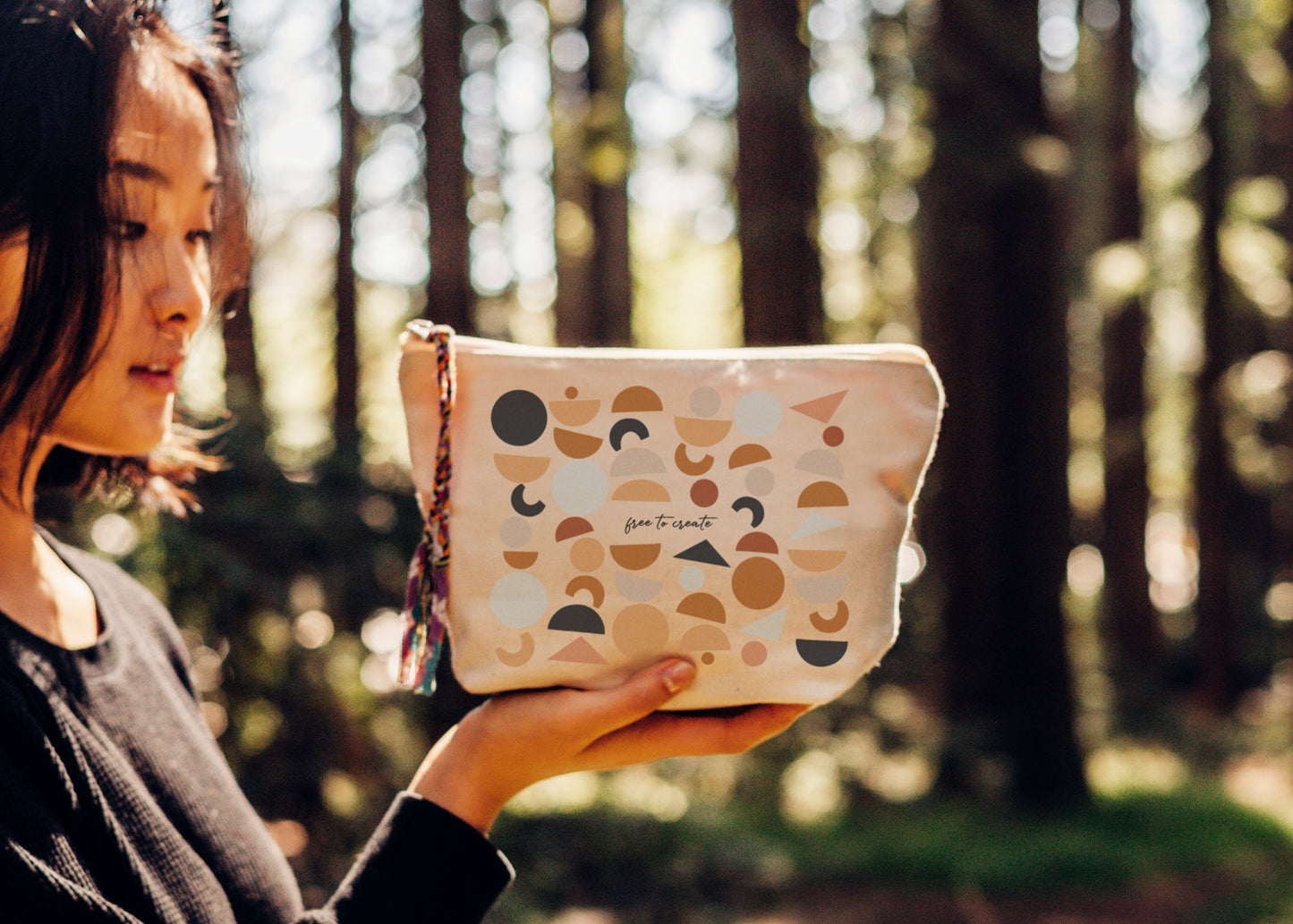 Free to Create | Pouch